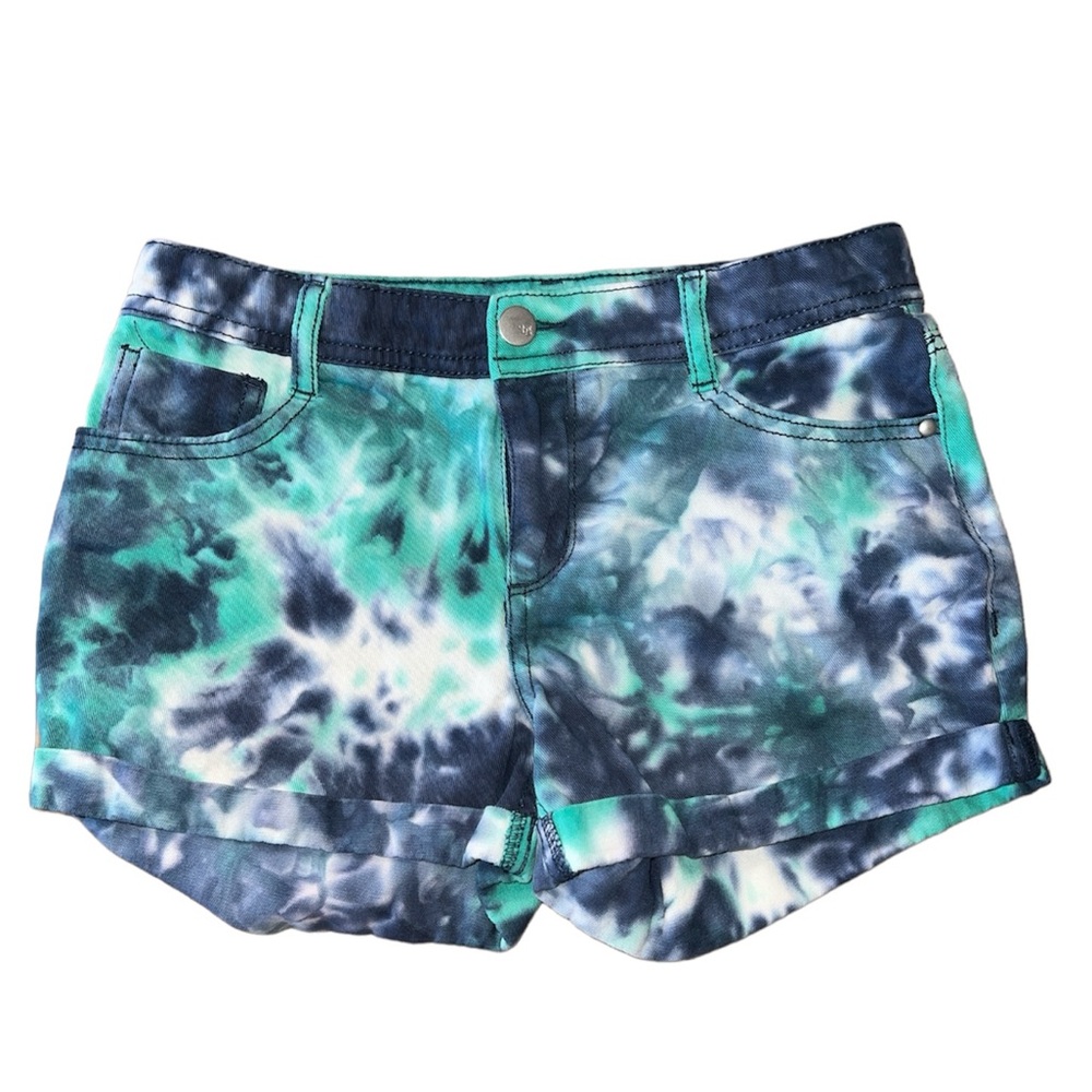 ✅3 Items For $20✅ Total Girl Tye Die Shorts🌵🦎